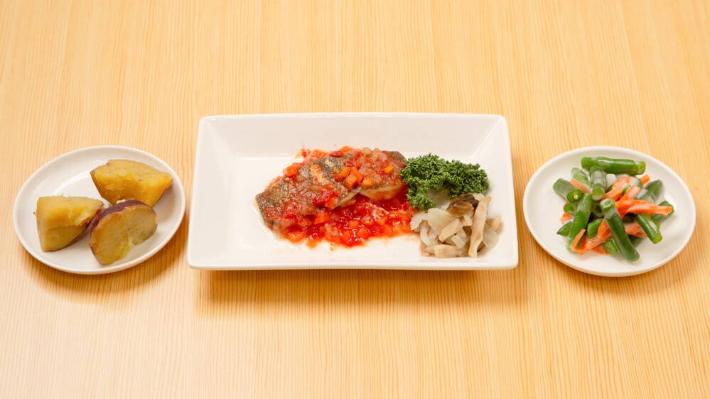 株式会社出雲みらいフーズの調理済み食材 常食(粗きざみ、極小きざみ、ミキサー加工前)